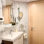 Bergheim 호텔 *