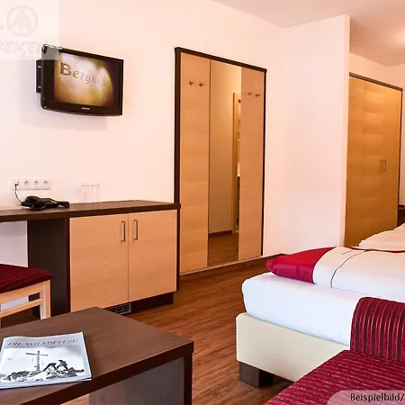 酒店 Bergheim 索尔登